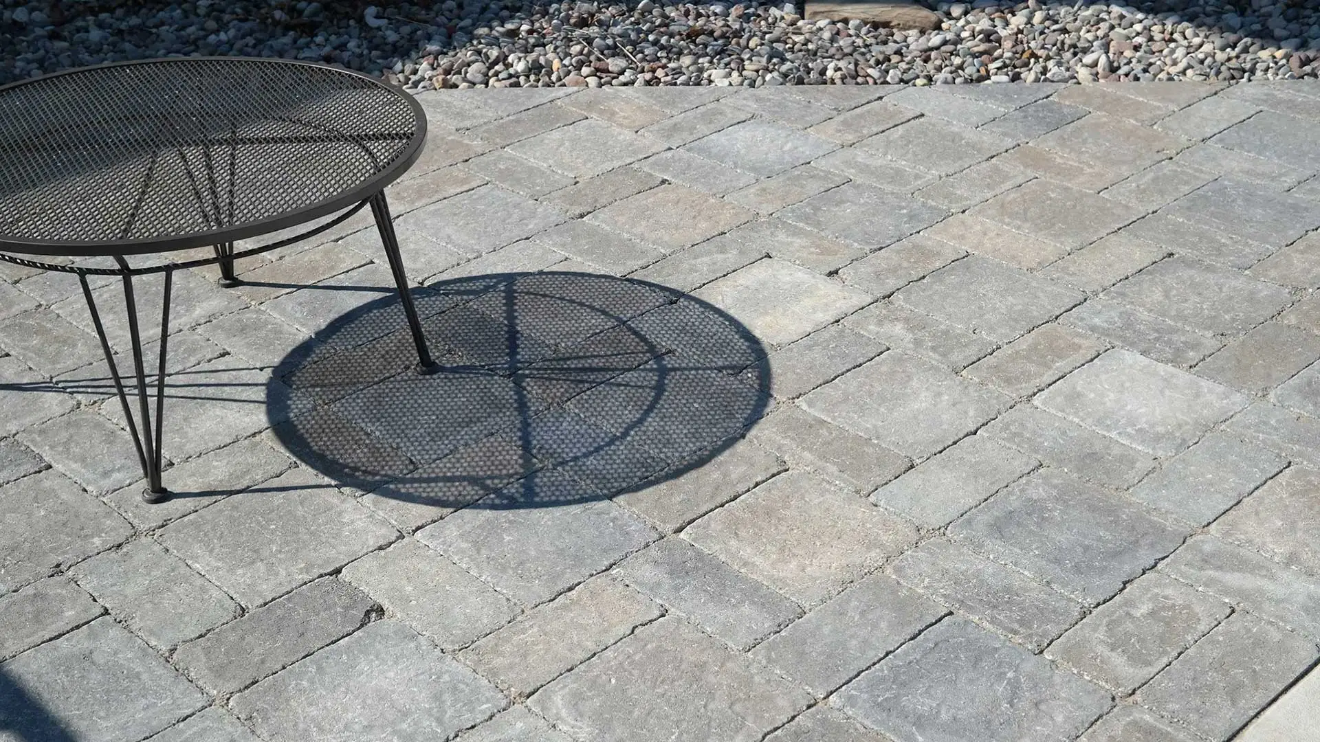 This custom paver patio in Waterloo, IL extends the homeowner's outdoor living space.